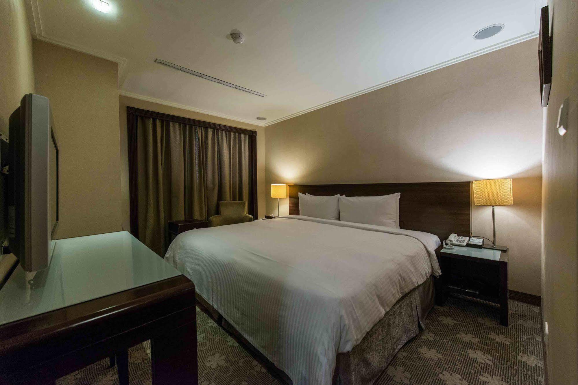 Wish Hotel Taipeh Exterior foto